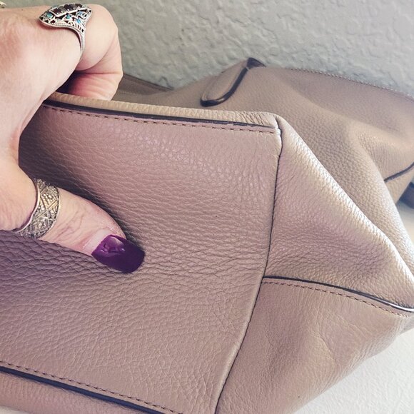 New Coach Taylor Tan Leather Shoulder Bag Purse - Picture 7 of 14